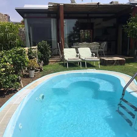 Tauro Villa *