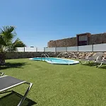 Tauro Villa