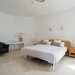 Tauro Villa