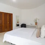 Tauro Villa