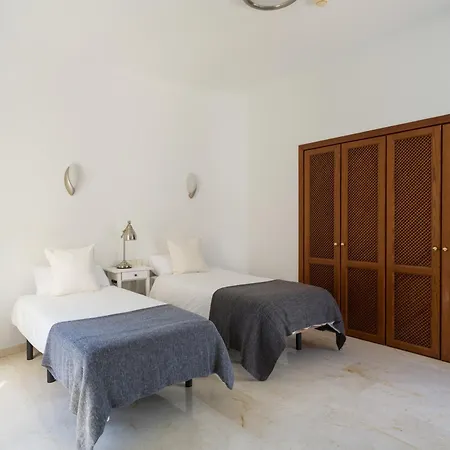Tauro Villa Taurito