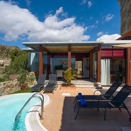 Tauro Villa