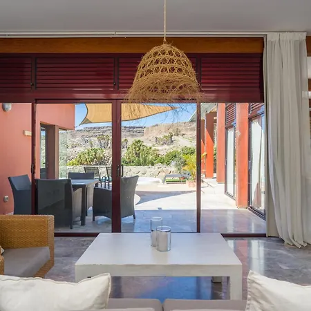 Tauro Villa Taurito