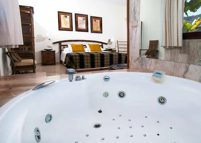Tauro Villa *
