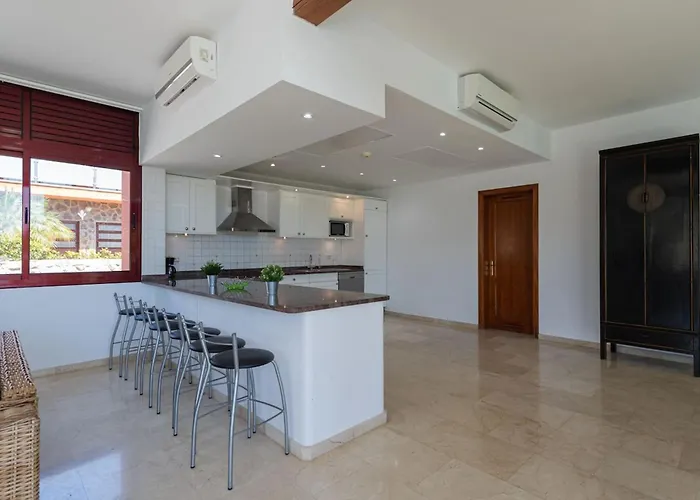 Tauro Villa
