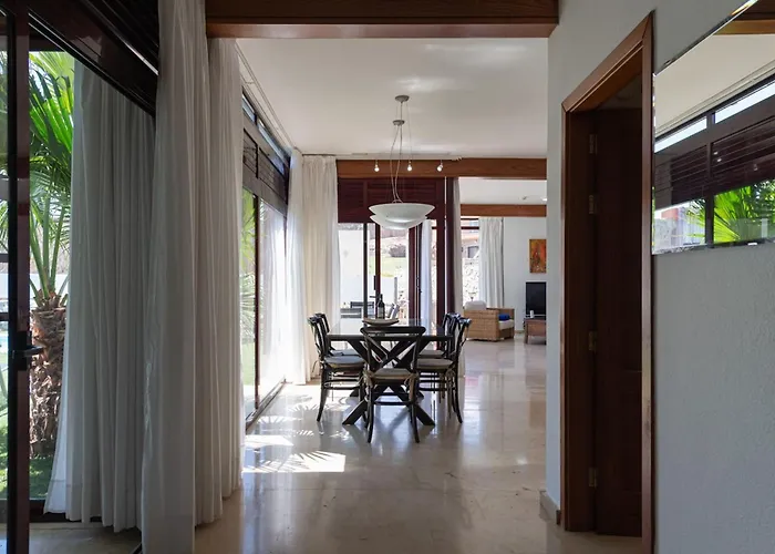 Tauro Villa *